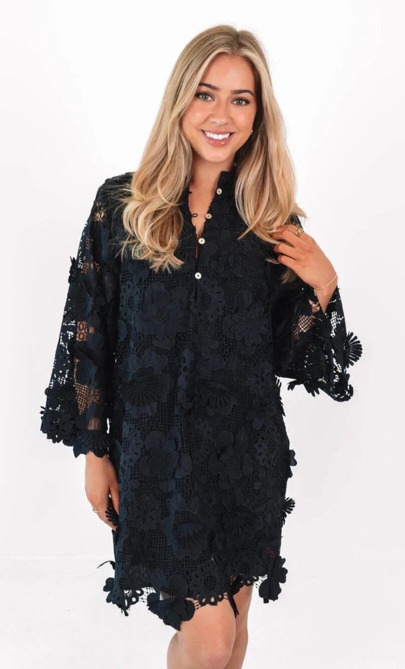 J.Marie Seraphina Dress Size L Black Short Floral 3D Lace Long Sleeve Shift NWT